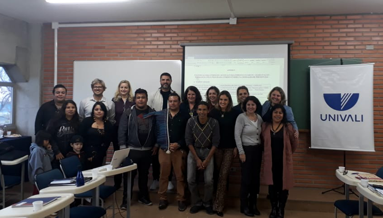 2018- 06-26 - Reunião de alinhamento Pedagogia Intercultural Indígena - Guarani.png