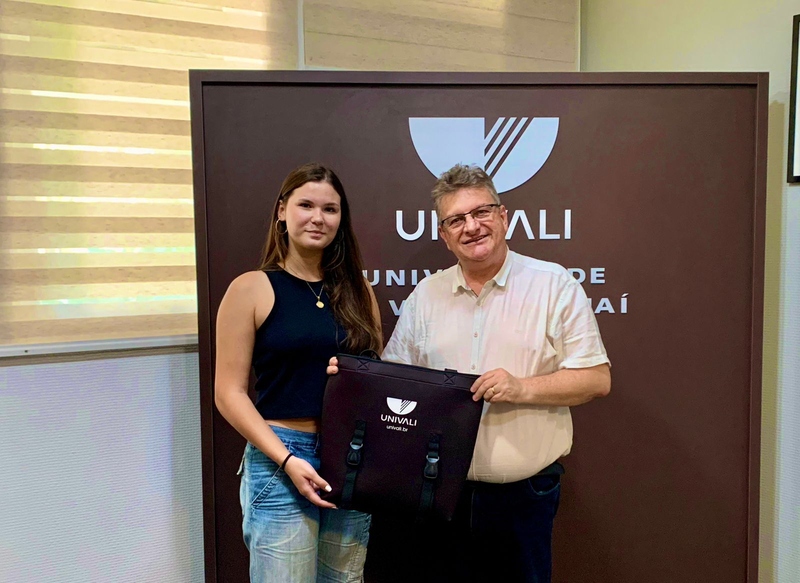 Aluna de Arquitetura e Urbanismo conquista Bolsa Enem da Univali_2.5.2024.jpg