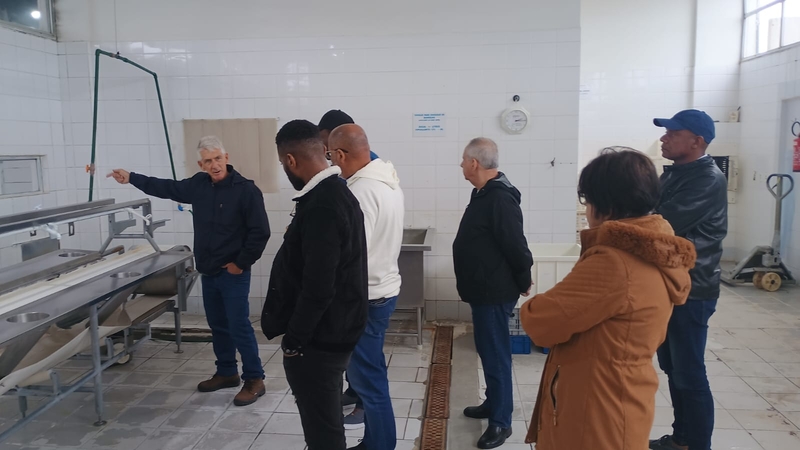 Visita comitiva Angola Univali  (1).jpg