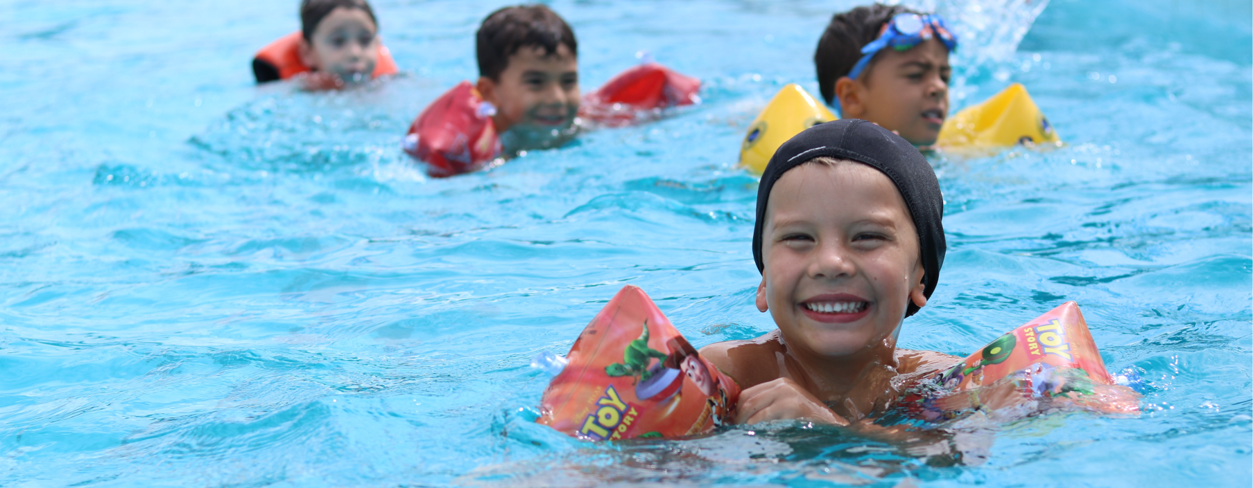 CAU - piscina - ed infantil.png