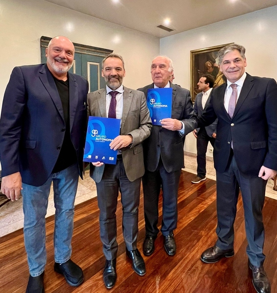 Acordo Univali Portugal  (2).jpg